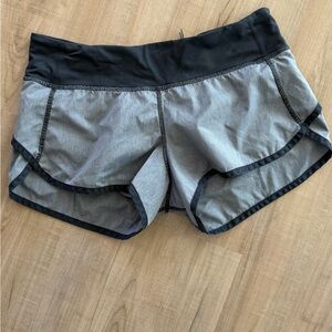 lululemon shorts, size 4